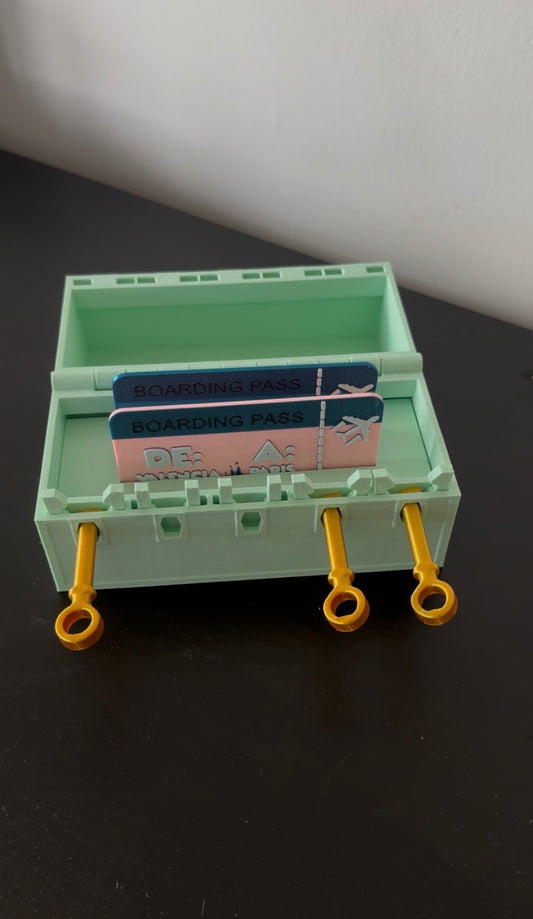 Cofre con tarjetas de embarque