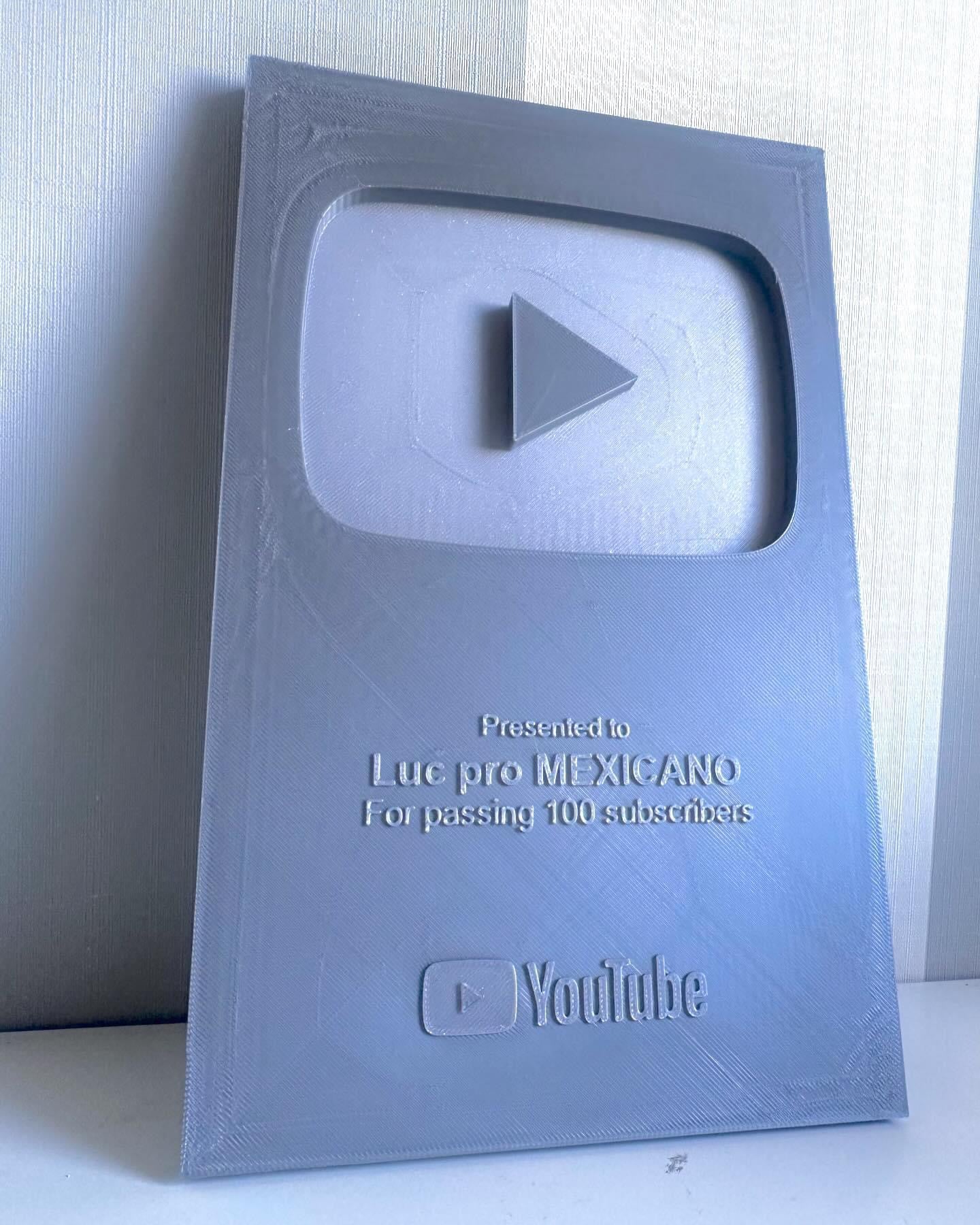 Placa YouTuber personalizada