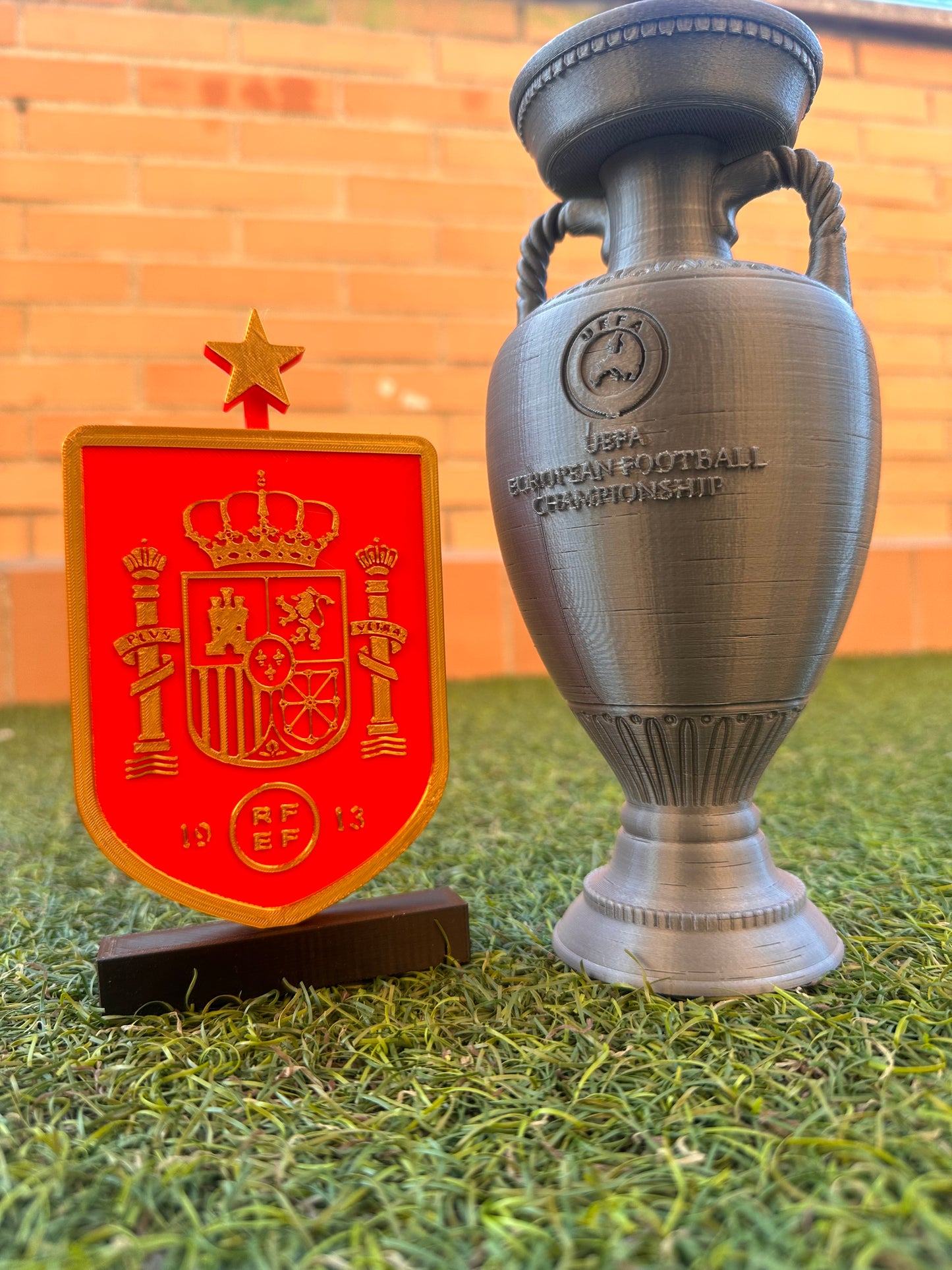 Trofeo Eurocopa y escudo selección española