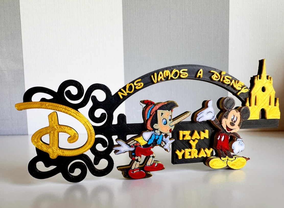 Llave Disney Pinocho y Mickey