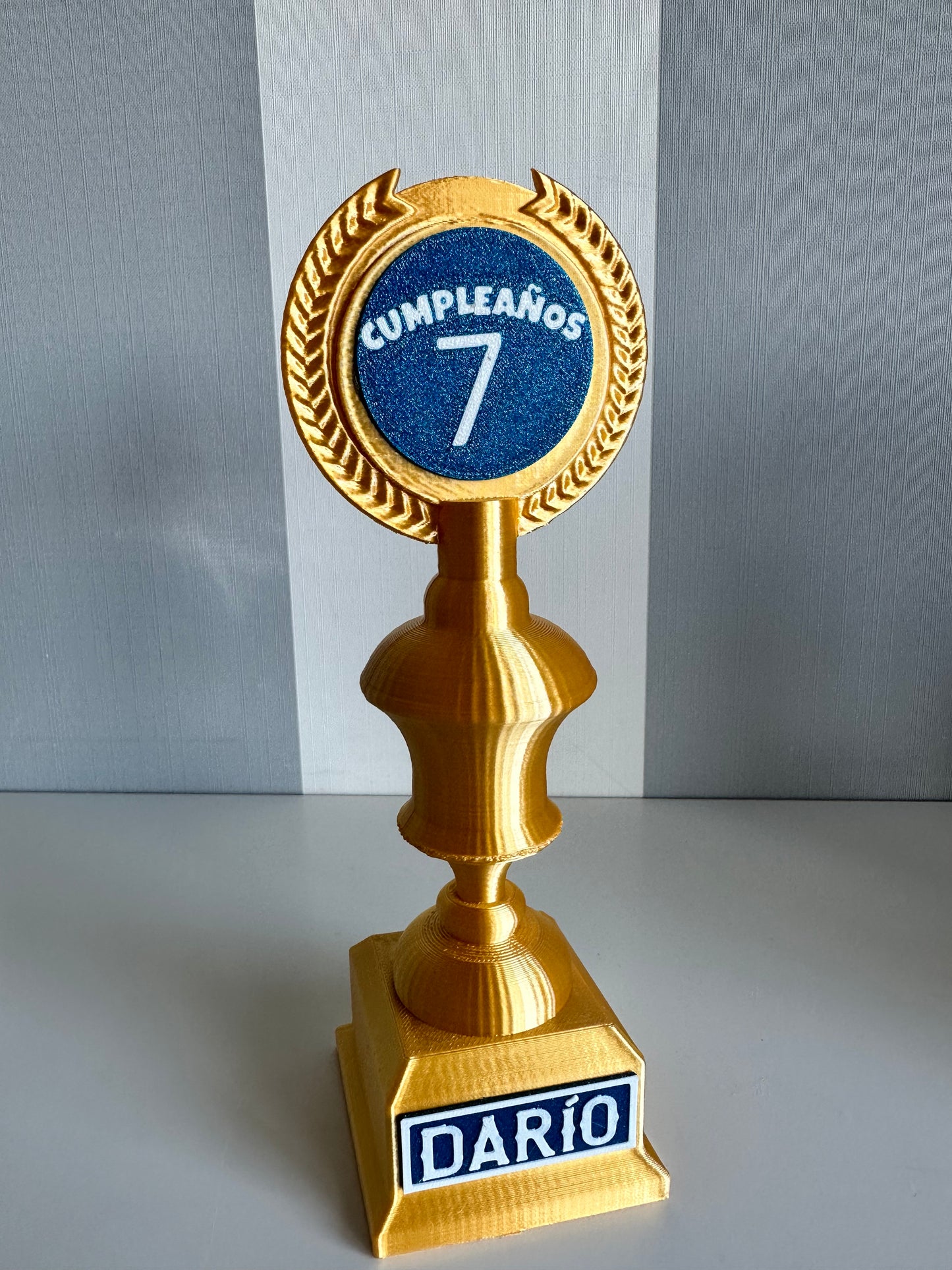 Trofeo personalizado pequeño