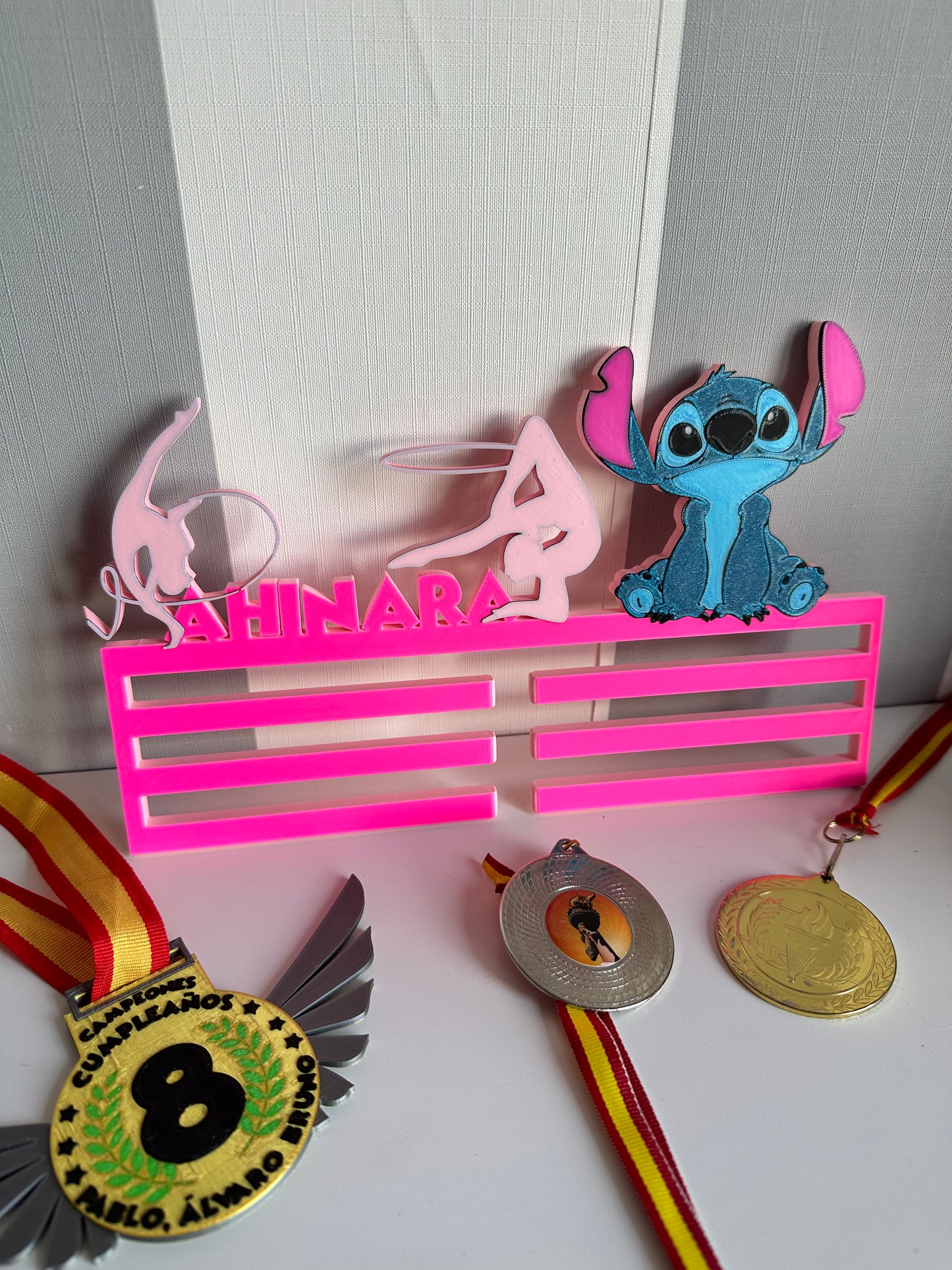 Personalized medal hanger