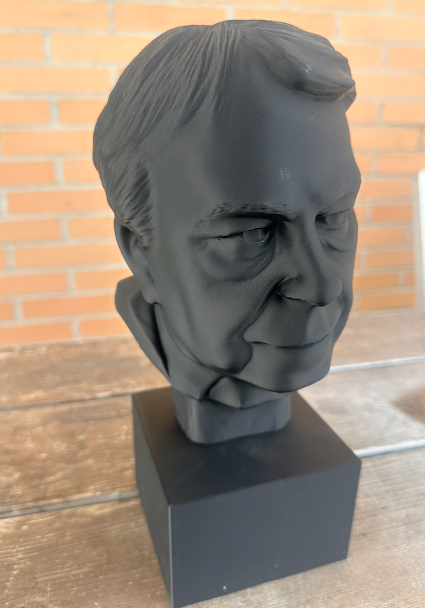 Trofeo busto Felipe Gonzalez