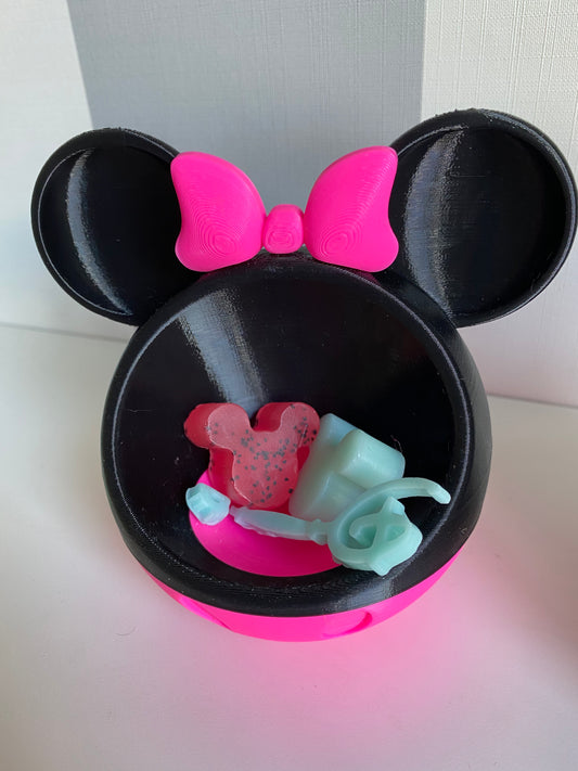 Large Minnie Mouse soap dish
